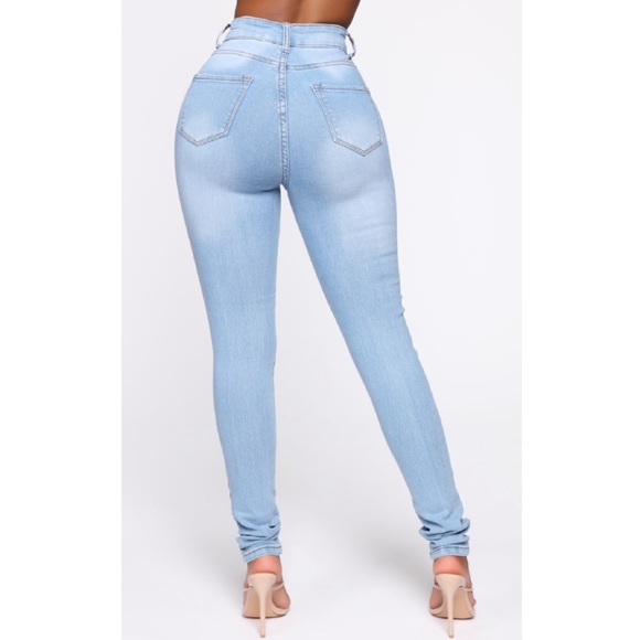 fashion nova light high waisted skinny jeans - Picture 5 of 6